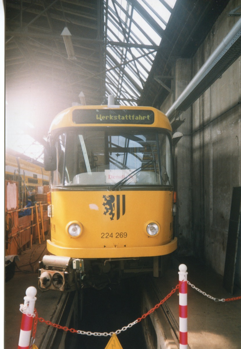 德勒斯登, Tatra T4D-MT # 224 269; 德勒斯登 — Tram depot Tolkewitz (closed in 2003)