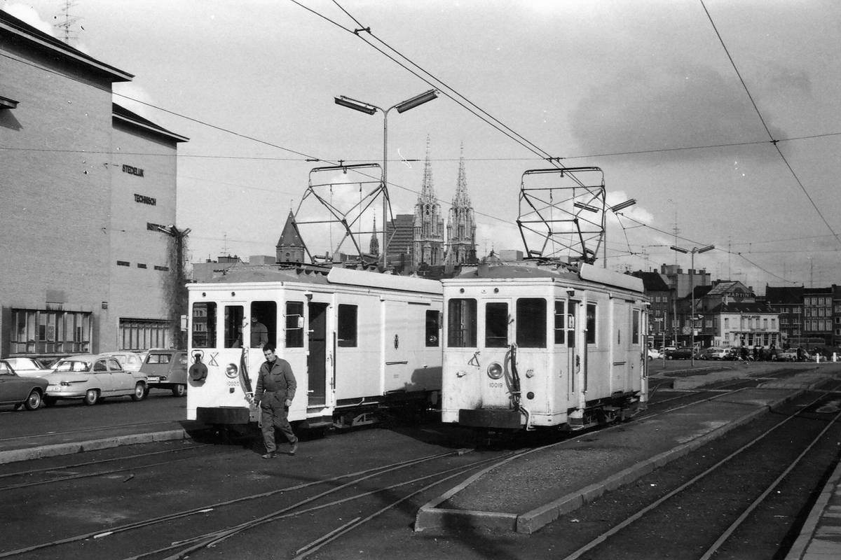 Kusttram, Godarville 2-axle motor car № 10019; Kusttram, Godarville 2-axle motor car № 10020; Kusttram — Historical photos — Electric tramway (other types of tram)