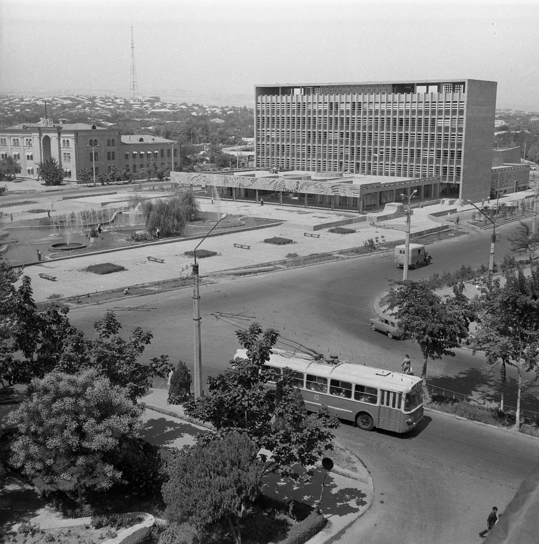 Ashgabat, ZiU-5 № 13