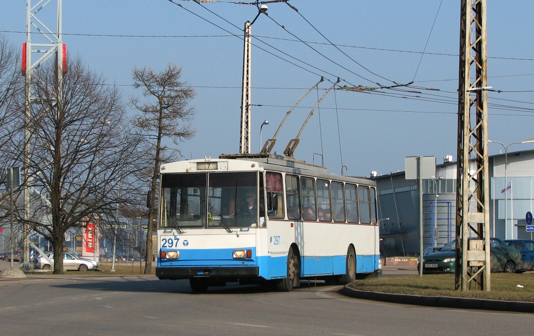 Таллин, Škoda 14Tr02/6 № 297