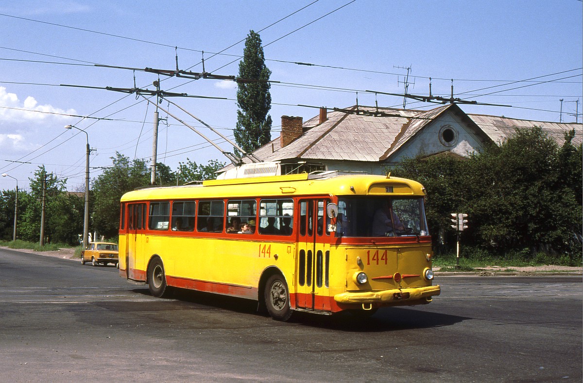 Луганск, Škoda 9Tr21 № 144