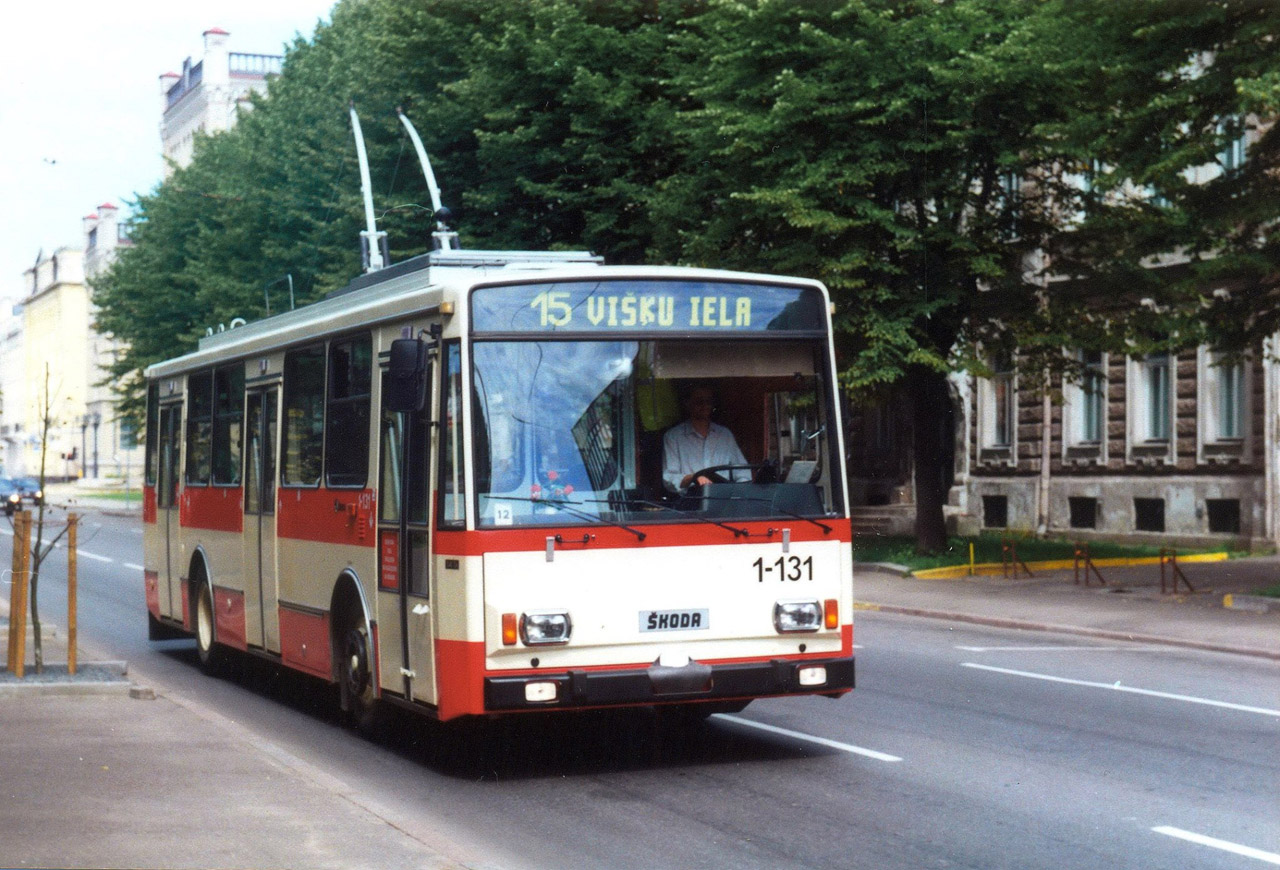 Рига, Škoda 14Tr13/6M № 1-131