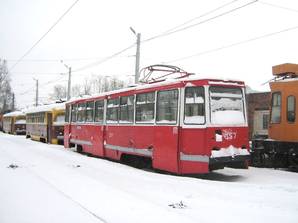 Vitebsk, 71-605 (KTM-5M3) č. 357; Vitebsk — Carriages not working after uncoupling of systems; Vitebsk — Cars awaiting write-off and / or scrapping