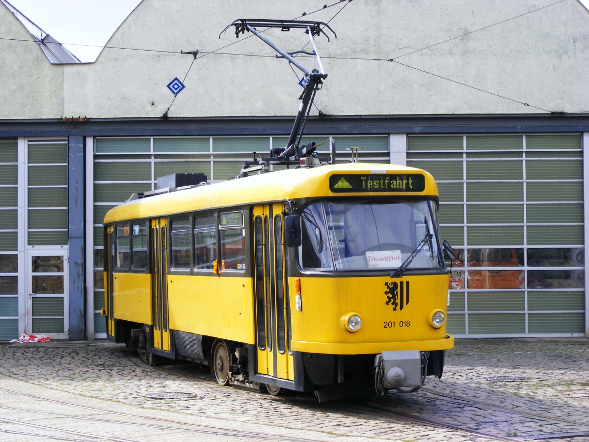 Дрезден, Tatra T4D-MT № 201 018; Дрезден — Трамвайное депо Толькевиц (закрытые 2003)