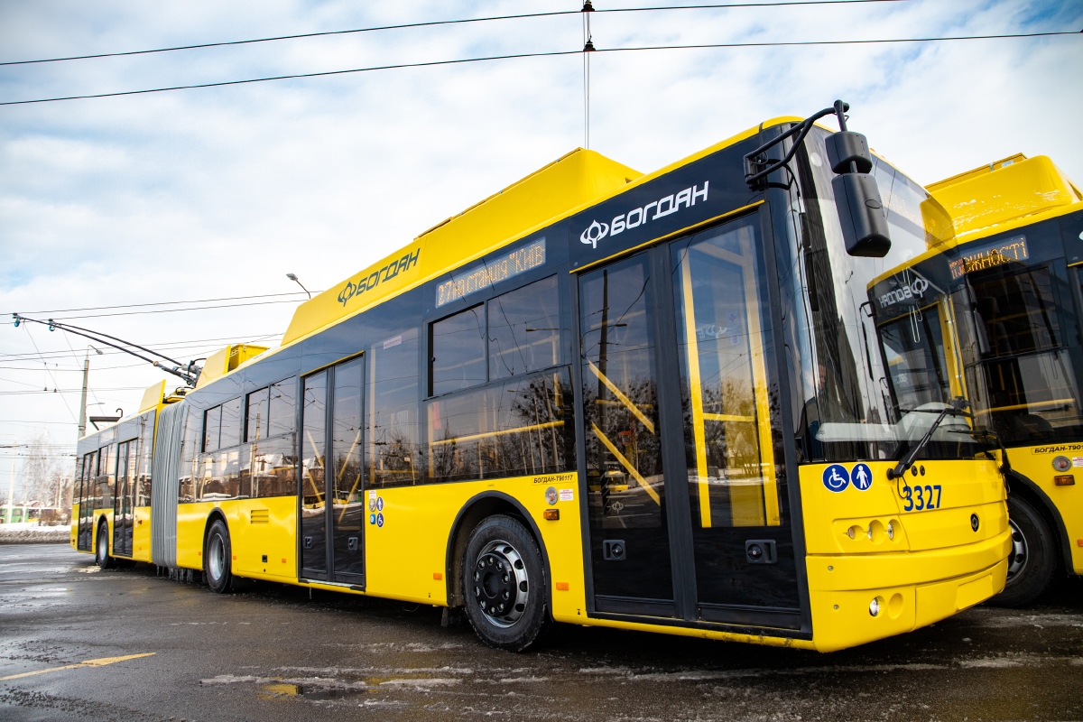 Kyiv, Bogdan Т90117 № 3327; Kyiv — Presentations of new cars; Kyiv — Trolleybus depots: 1. New yard at Maksymovycha str.