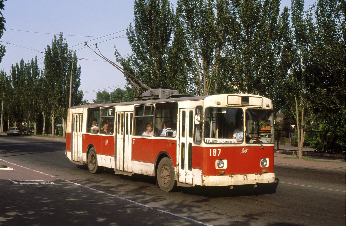 Makijivka, ZiU-682V № 187; Makijivka — Photos by Matti, Thomas Fischer and other foreign guests — 20.06.1992