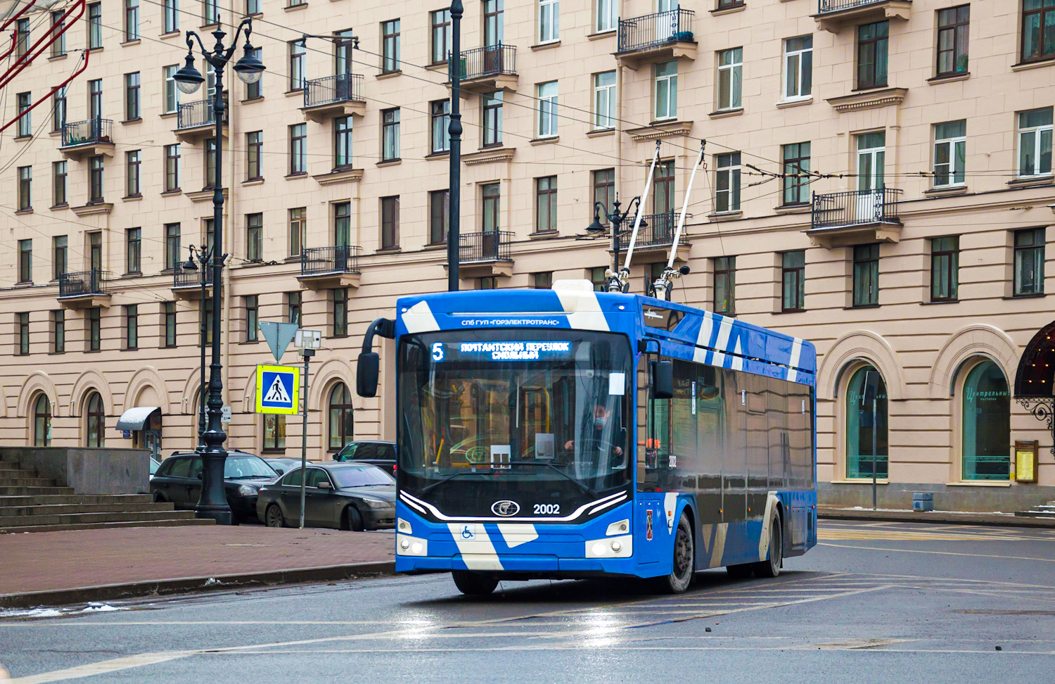 С п т 2021. Троллейбус Санкт-Петербург 2021. Троллейбус Адмирал Санкт Петербург. Адмирал Питер троллейбус зимой. Транспорт СПБ 2022 трамвай.
