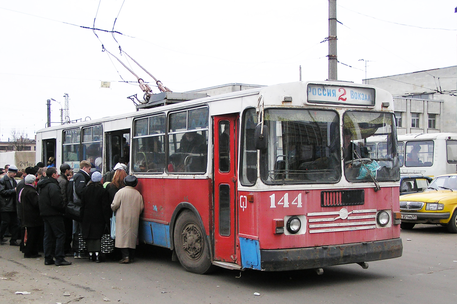 Тверь, ЗиУ-682Г10 № 144; Тверь — Тверской троллейбус в начале 2000-х гг. (2002 — 2006 гг.)