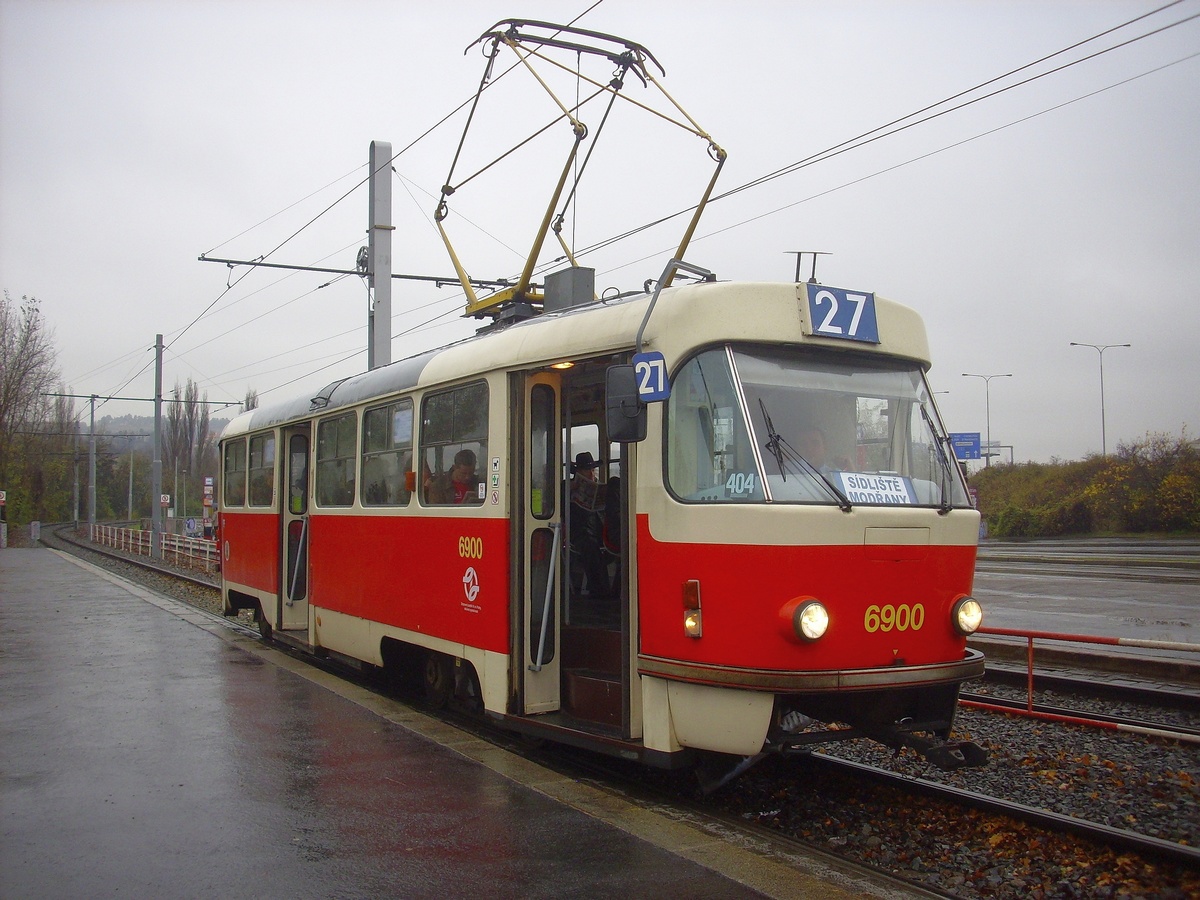 Прага, Tatra T3 № 6900