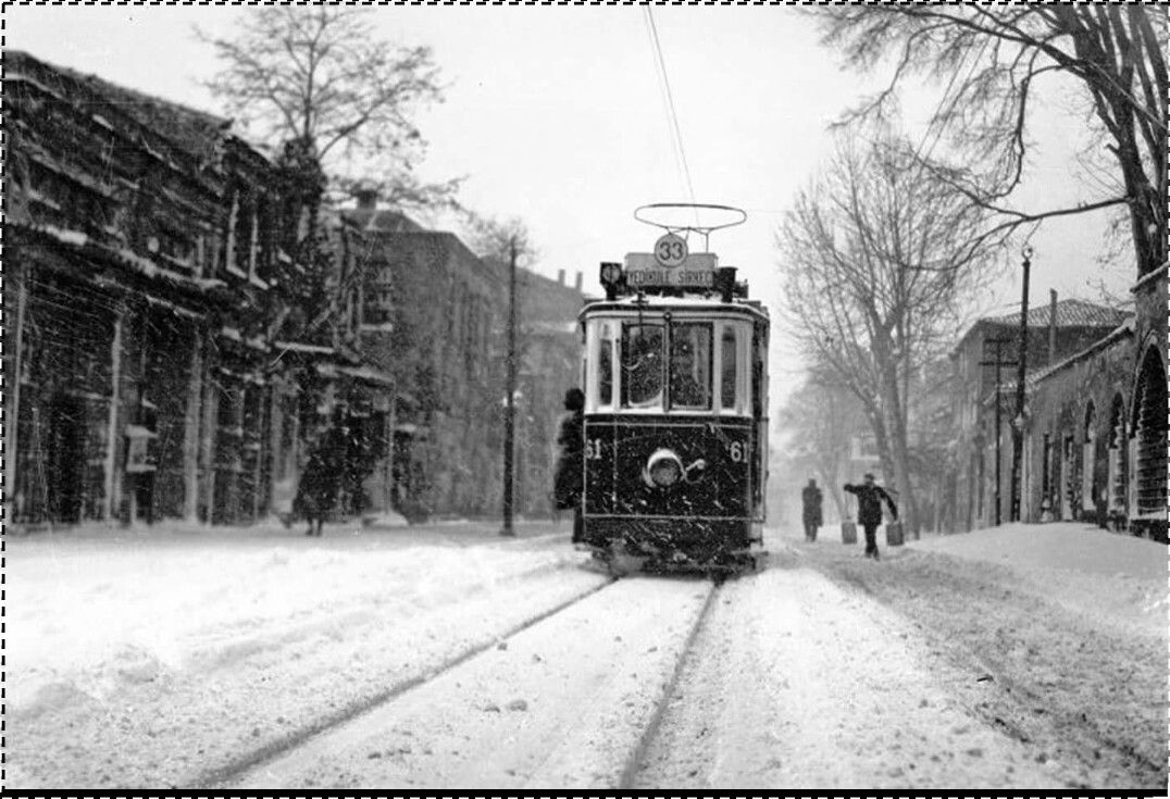 Стамбул, Двухосный моторный Franco-Belge № 61; Стамбул — Исторические фотографии — Трамвай в европейской части города (1914-1961)
