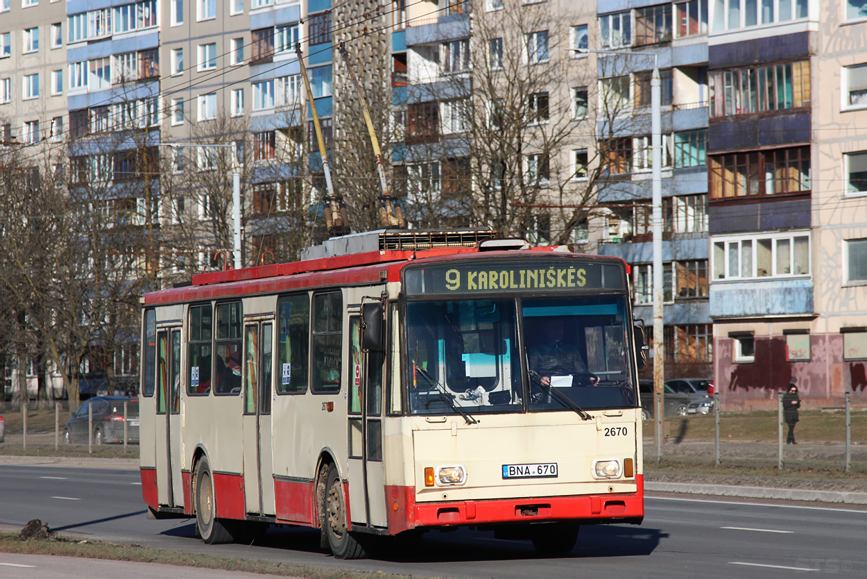 Вильнюс, Škoda 14Tr17/6M № 2670