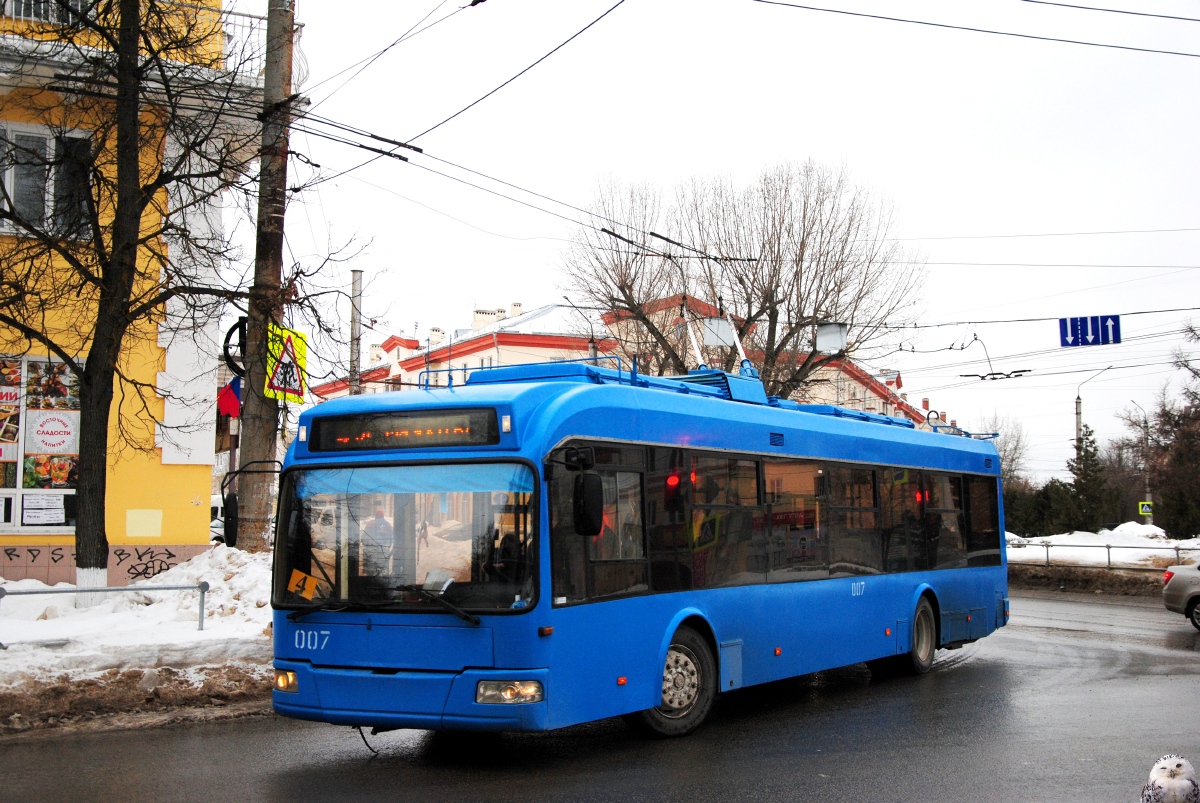 Троллейбус 40 изменение. СВАРЗ-6235.01 БКМ 32100м. Троллейбус 40.