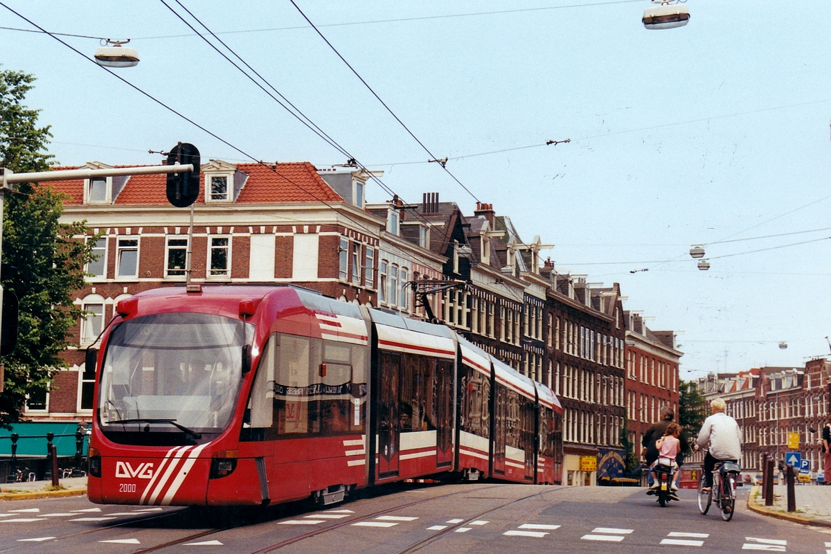 Амстердам, Adtranz 6MGT-LDZ № 2000; Амстердам — Иностранные трамваи в штатном режиме.