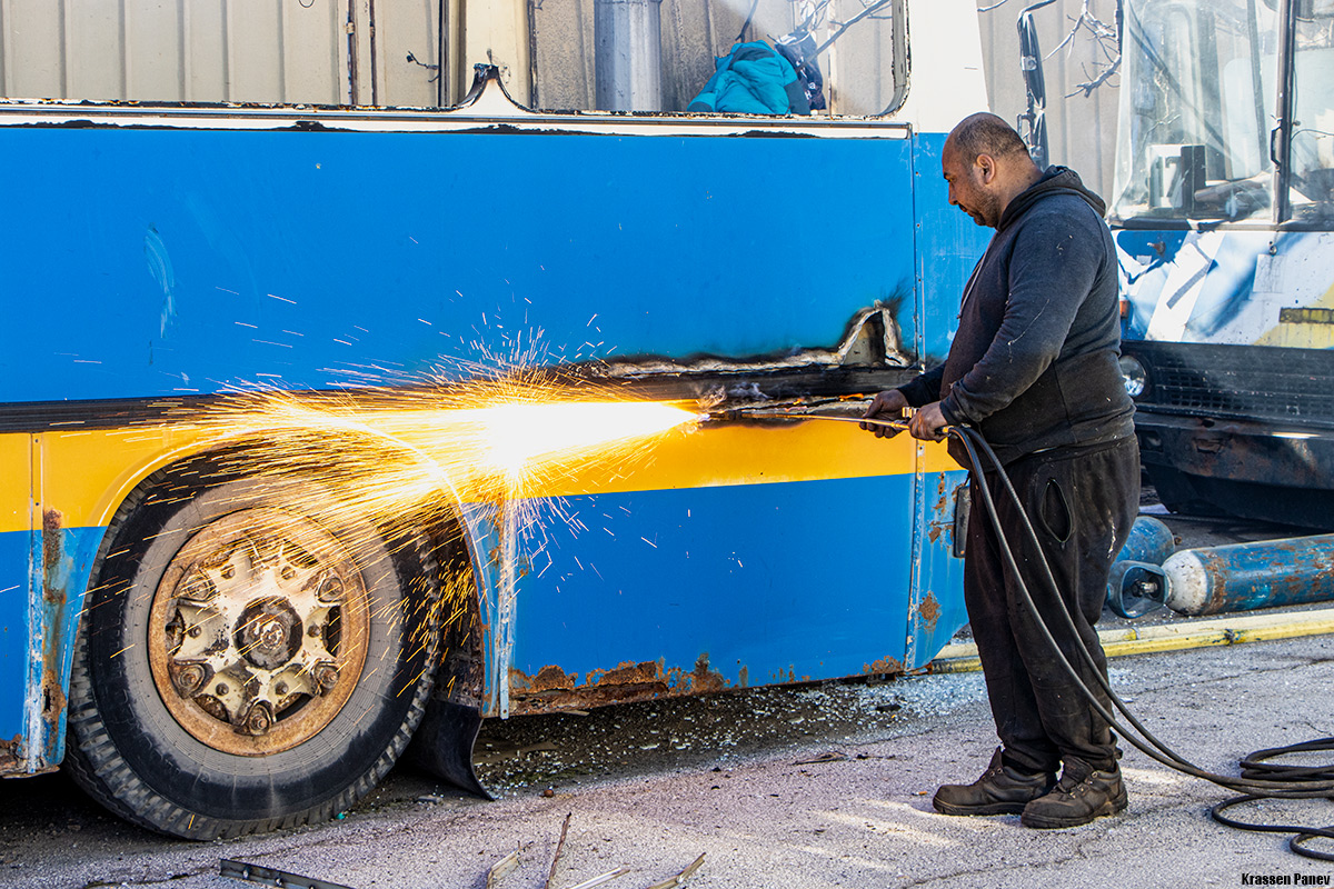 Vratsa, Ikarus 280.92 Nr 116; Vratsa — Scrapping of old trolleybuses — March 2021