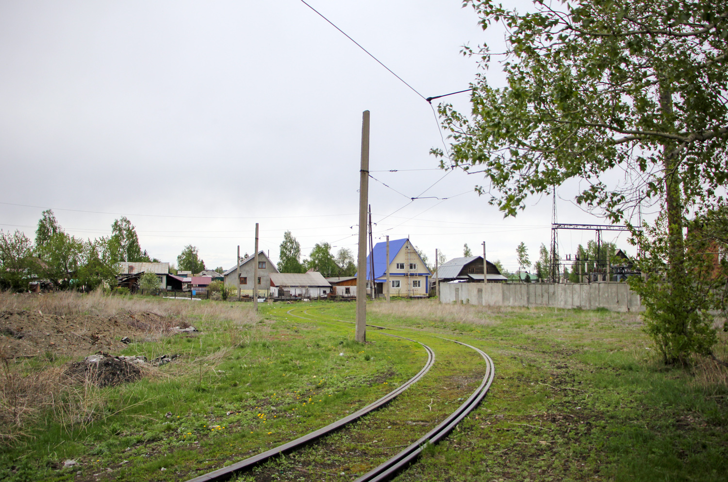 Бийск — Конечные остановки и станции; Бийск — Путевое хозяйство и контактная сеть