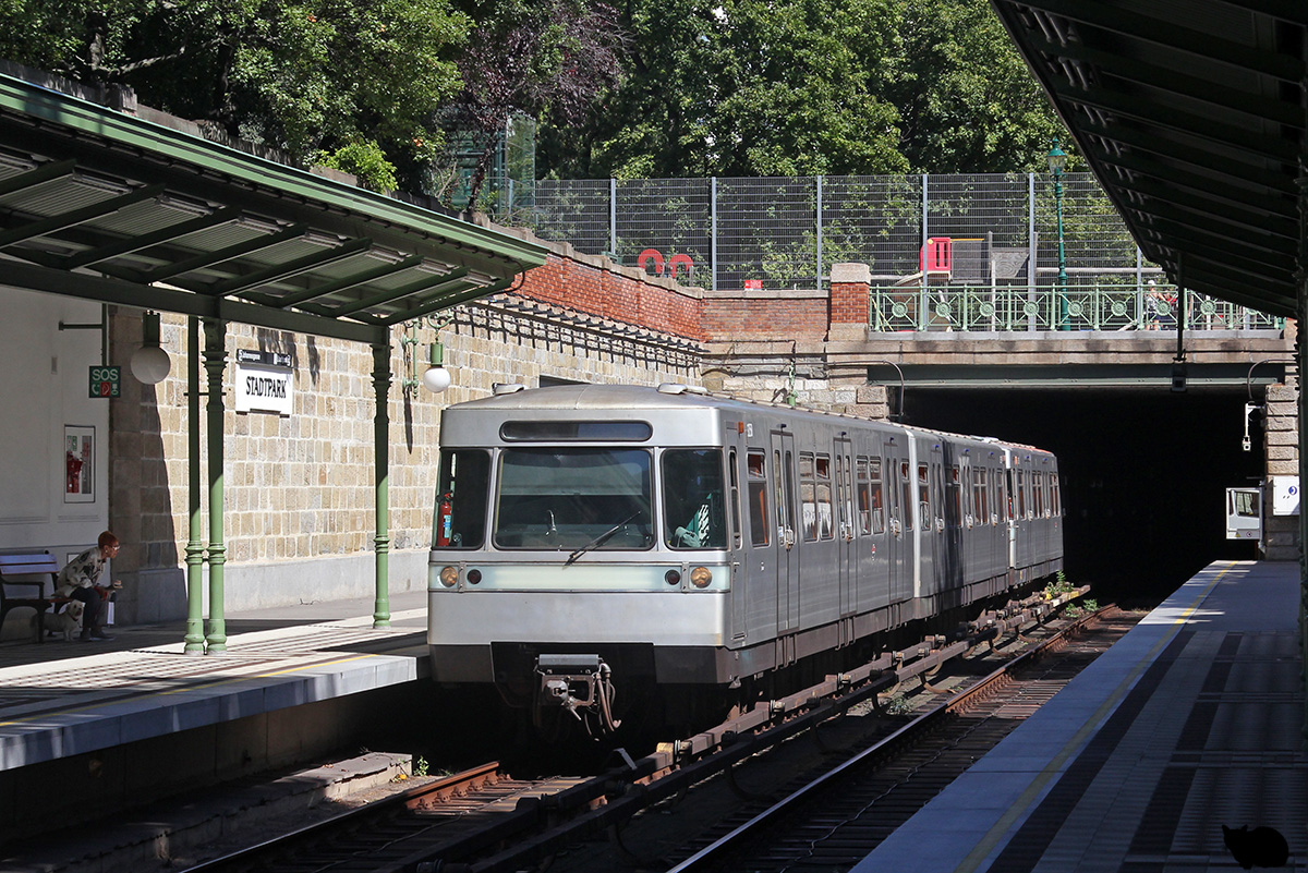 Відень, SGP Type U11 № 3258; Відень — U-Bahn — линия U4