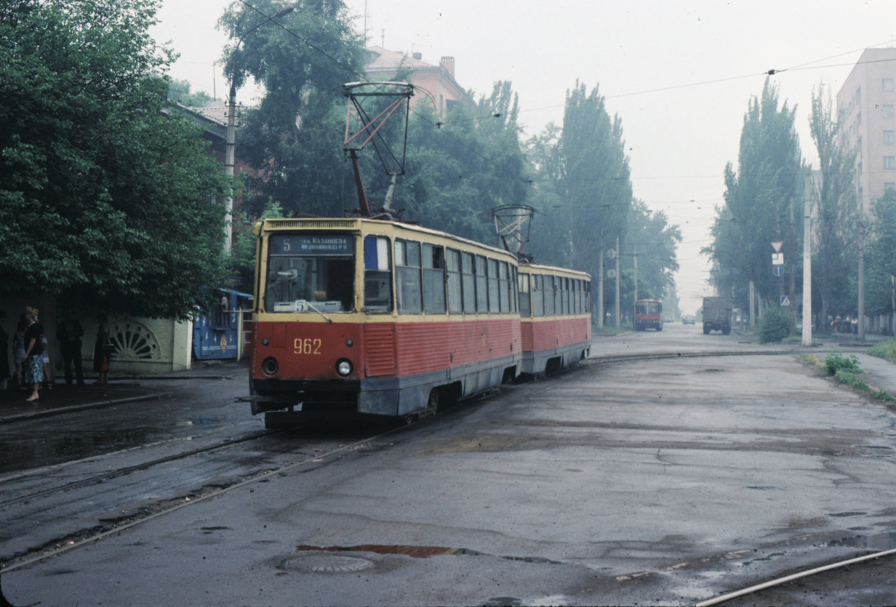 Мариуполь, 71-605 (КТМ-5М3) № 962