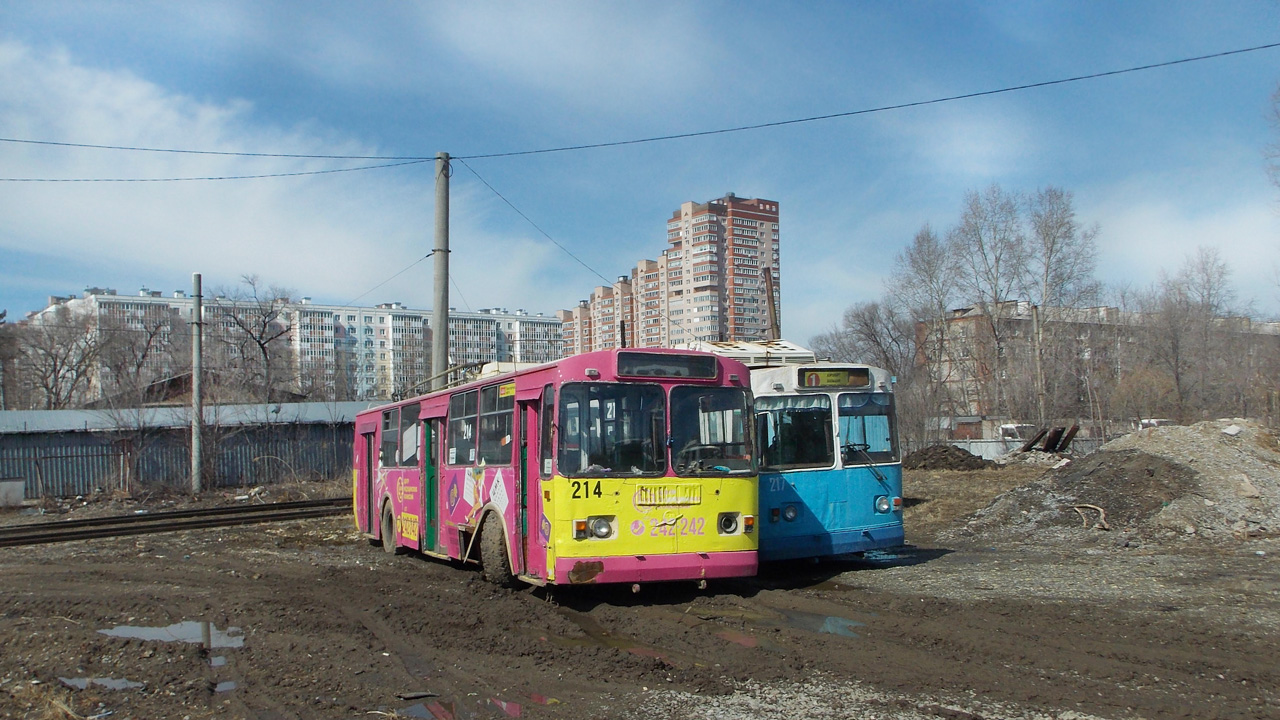 Chabarovsk, ZiU-682G-012 [G0A] č. 214