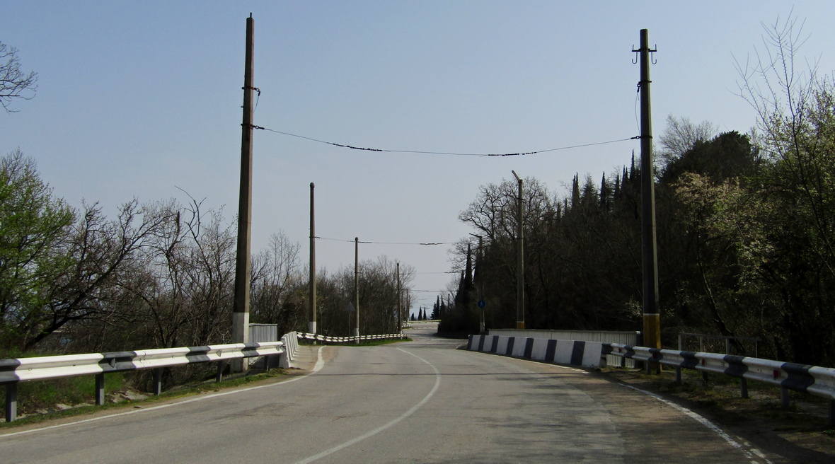 Крымский троллейбус — Закрытые линии и демонтажи.