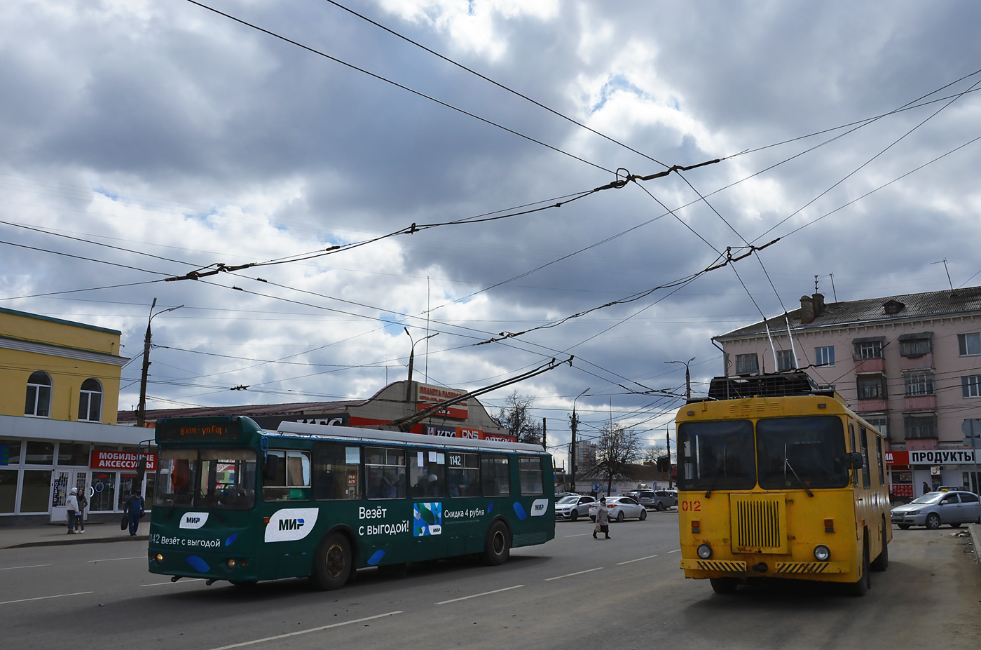 Орёл, ЗиУ-682Г-016 Г0М № 1117 - Фото - Городской электротранспорт
