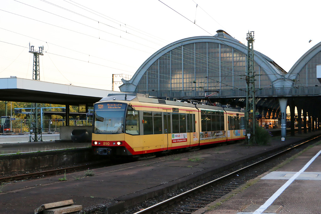 Karlsruhe, Siemens GT8-100D/M-2S Nr. 890