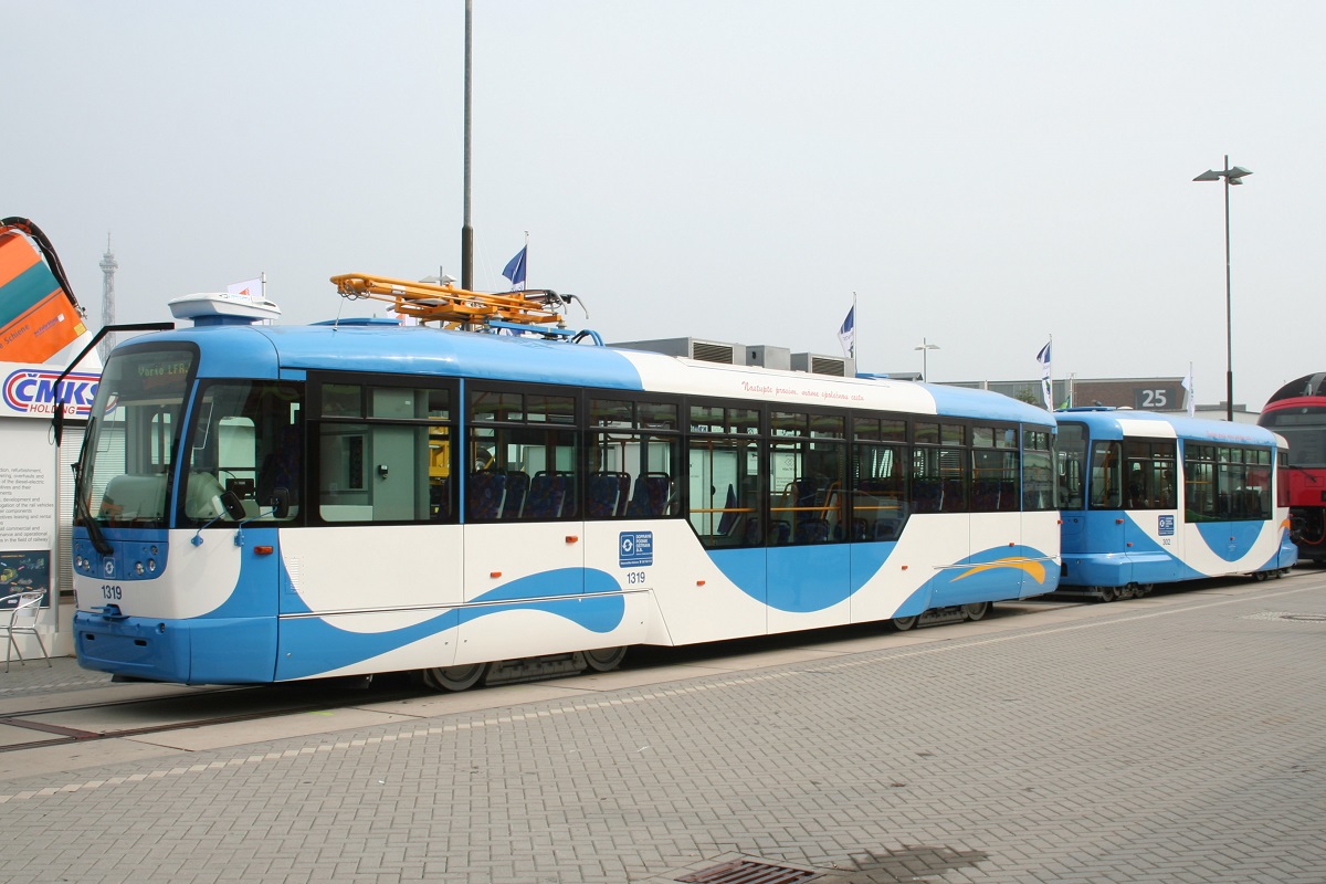 Острава, Vario LFR.E № 1319; Берлин — InnoTrans 2006