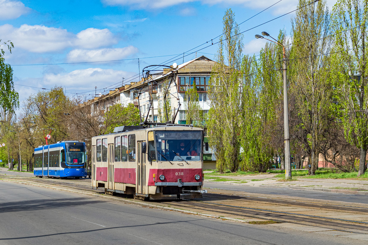 Киев, Tatra T6B5SU № 038