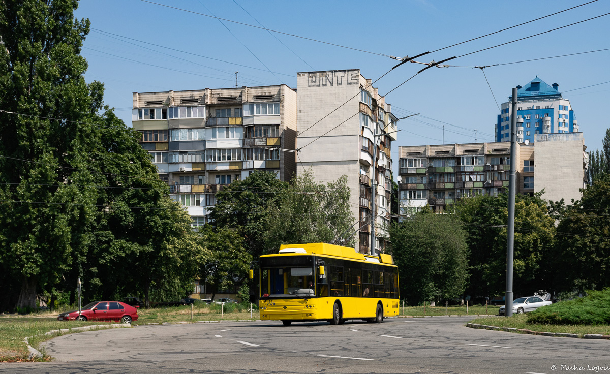 Киев, Богдан Т70117 № 2370