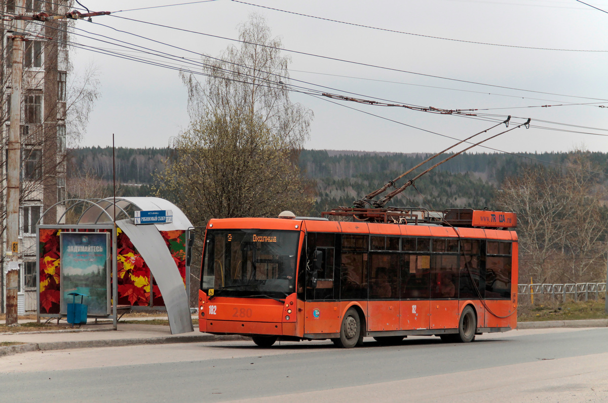 Березники, Тролза-5265.00 «Мегаполис» № 182