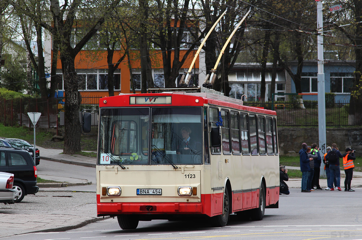 Вильнюс, Škoda 14Tr11/6 № 1123