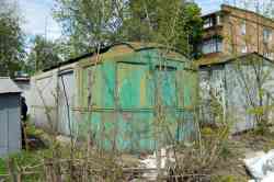 Kharkiv — Garages, sheds ..
