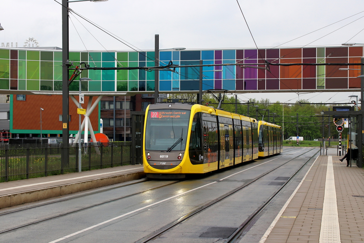 Утрехт, CAF Urbos 100 № 6019