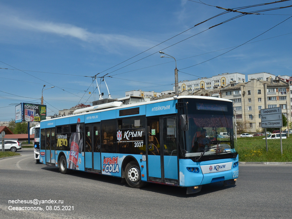 Севастополь, ЛАЗ E183A1 № 2037