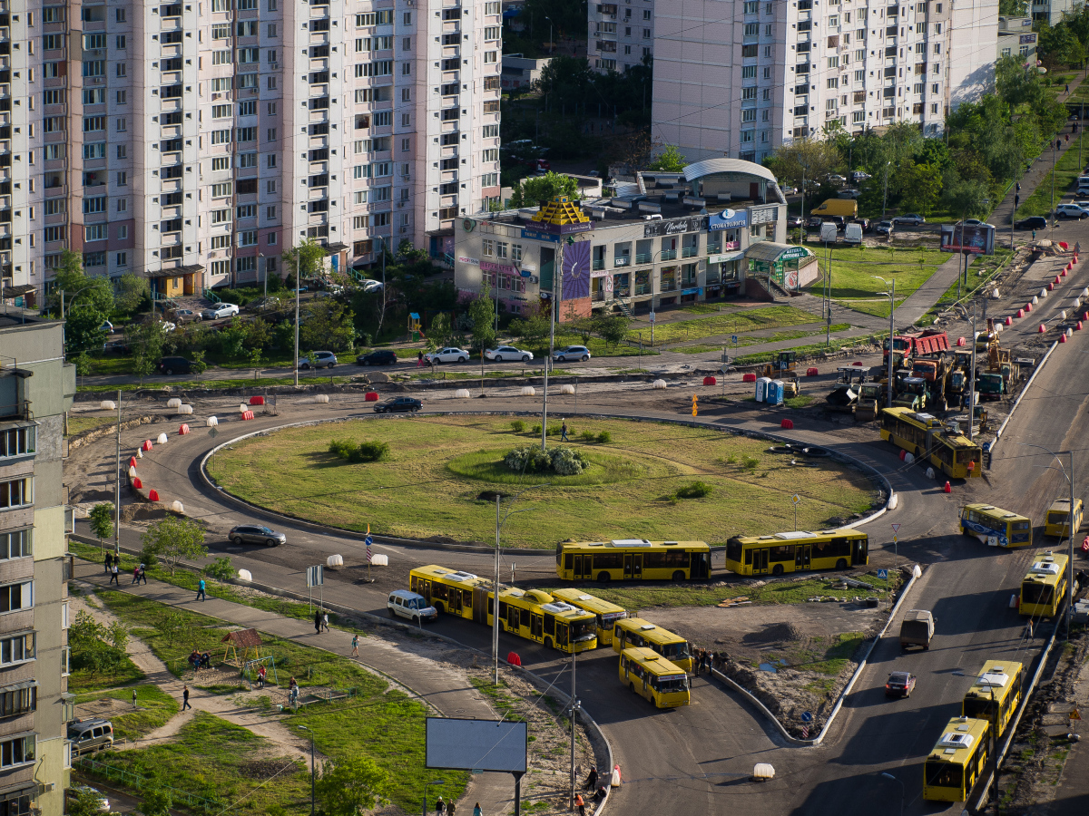 Киев — Конечные станции и кольца; Киев — Троллейбусные линии: Левый берег