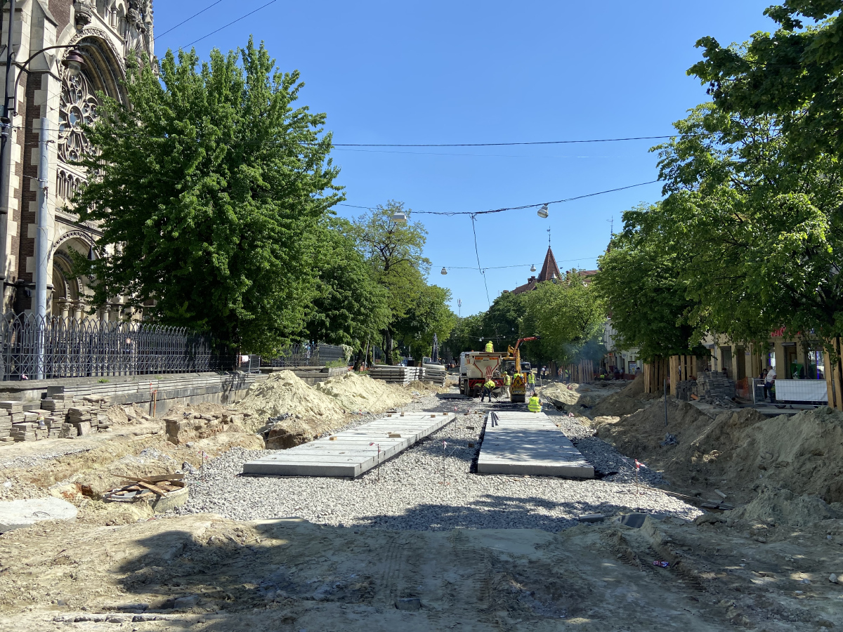 Léopol — Track reconstructions: Stepana Bandery str. [28.09.2020 -18.12.2021]