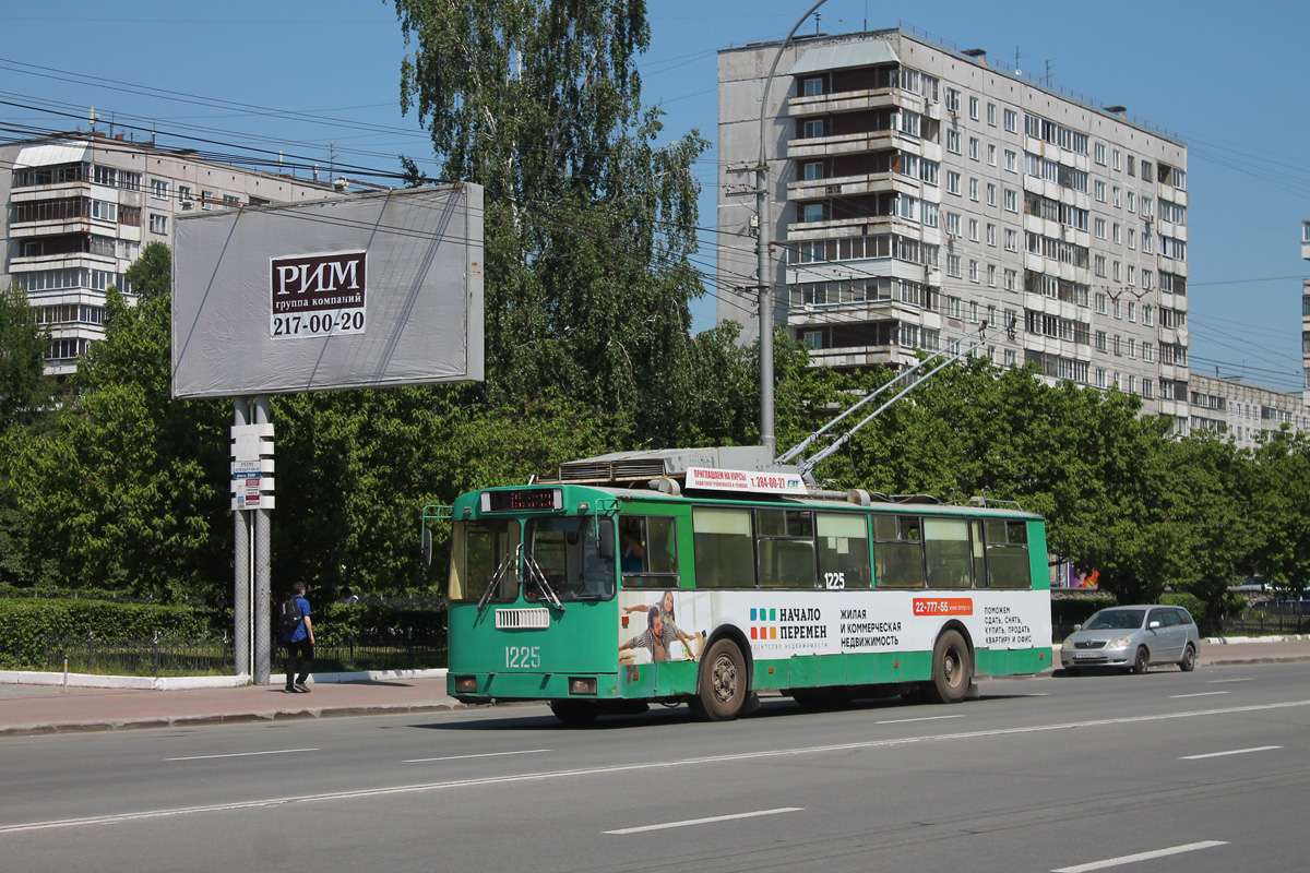 Nowosibirsk, ST-682G Nr. 1225