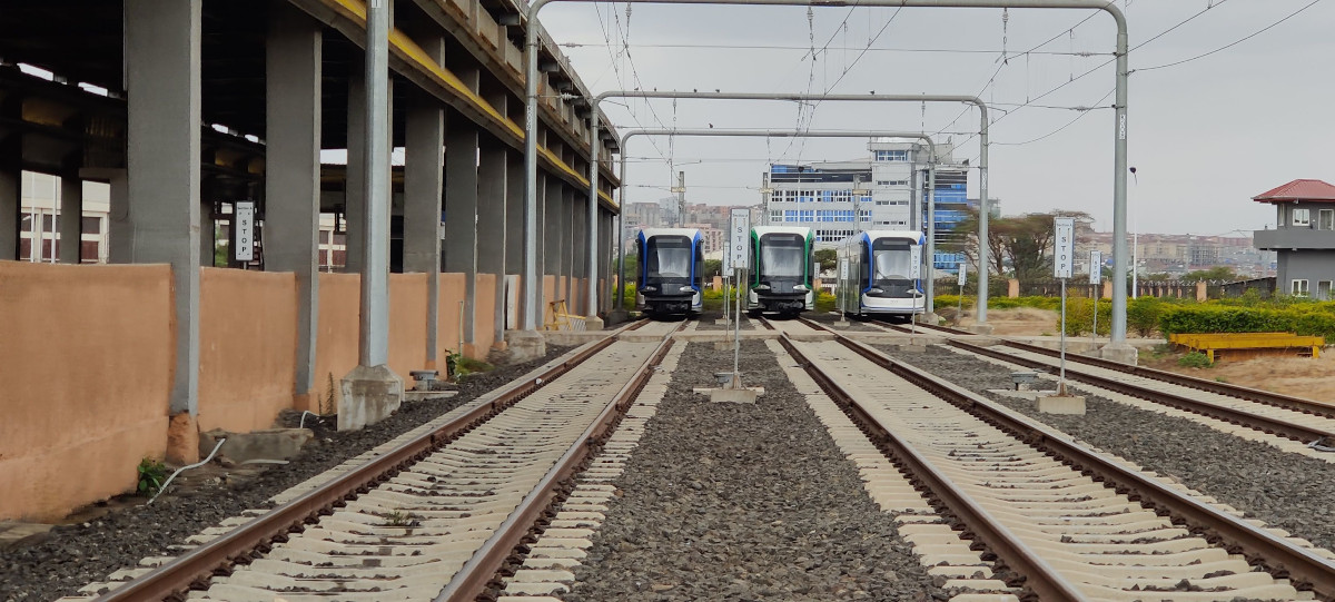 Аддис-Абеба — Скоростной трамвай — разные фотографии