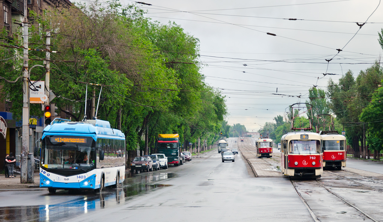 Mariupol, AKSM 321 (BKM-Ukraine) Nr 1403; Mariupol, Tatra T3SUCS Nr 762