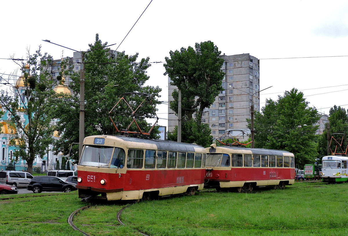 Kharkiv, Tatra T3SU č. 651; Kharkiv, Tatra T3SU č. 689