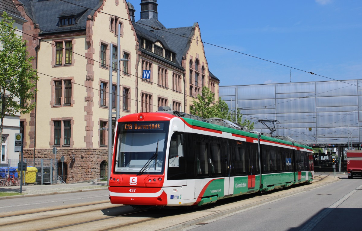 Хемниц, Vossloh Citylink № 437; Хемниц — Трамвайно-железнодорожная система «Хемницер Модель»