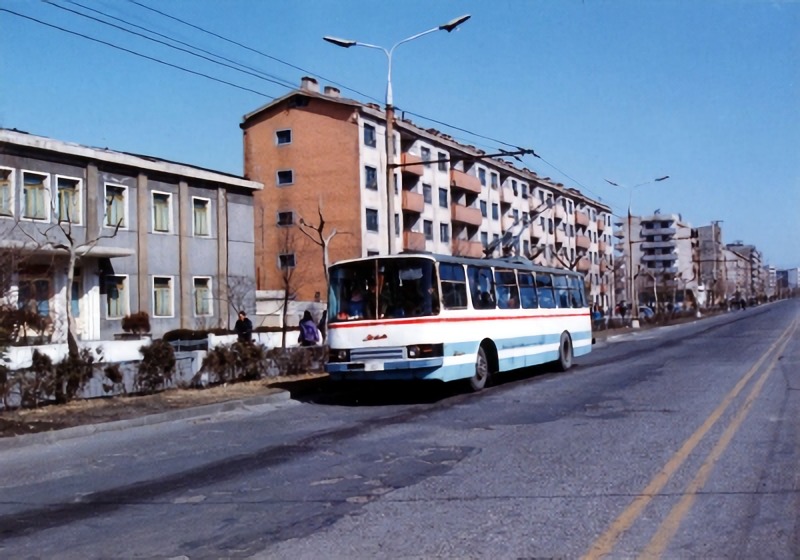 Wonsan — Miscellaneous Photos — Trolleybus