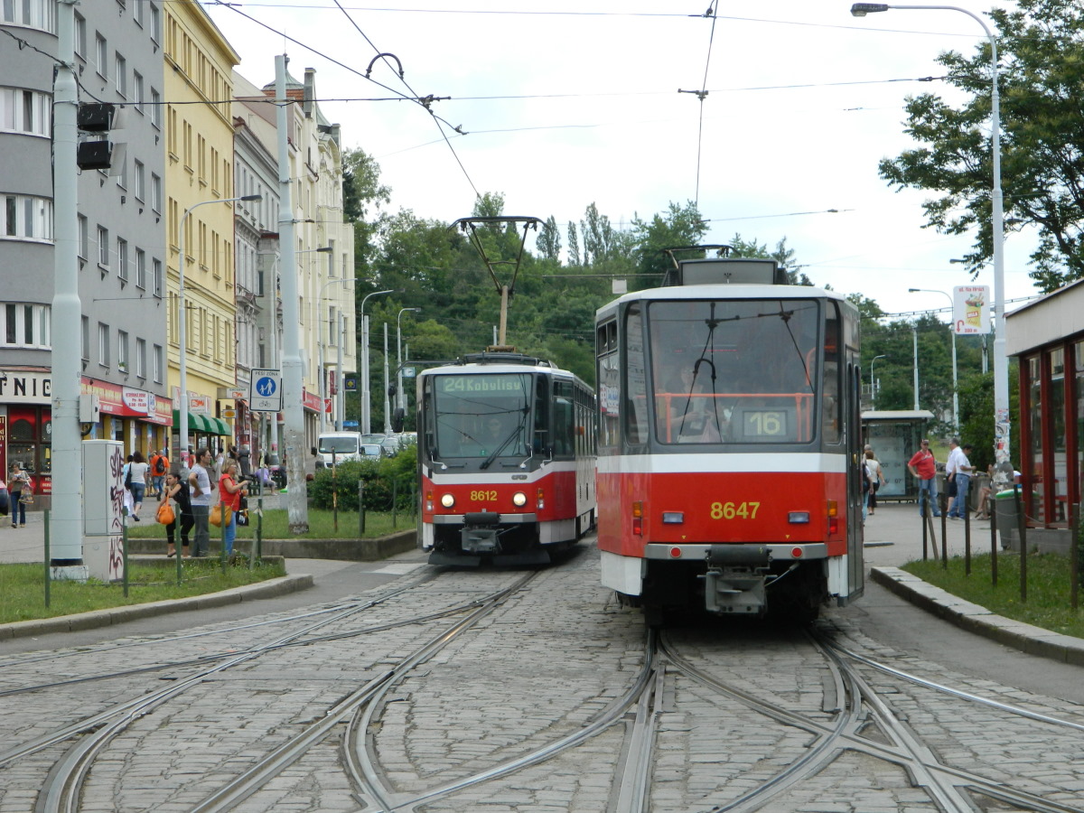 Прага, Tatra T6A5 № 8647; Прага, Tatra T6A5 № 8612