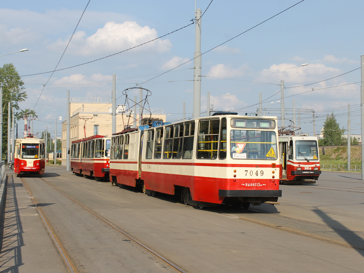 Санкт-Петербург, ЛВС-86К № 7049