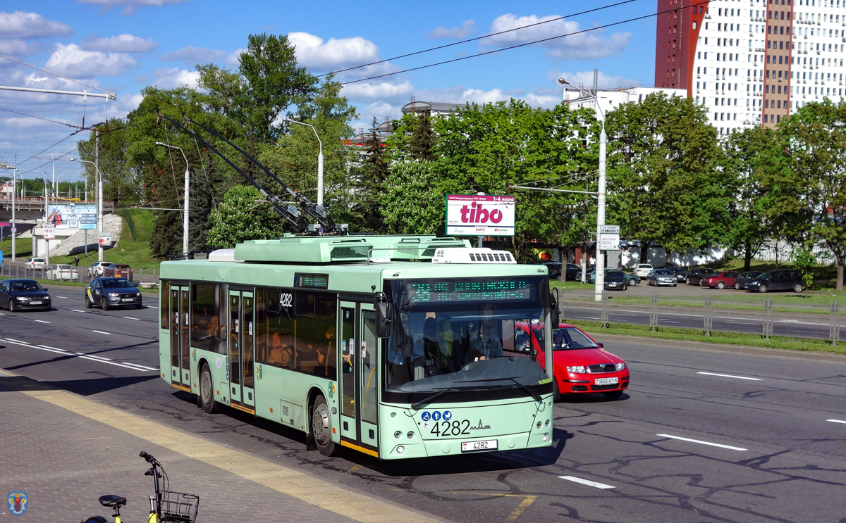 64 троллейбус минск. Троллейбус Минск маршрут 70.