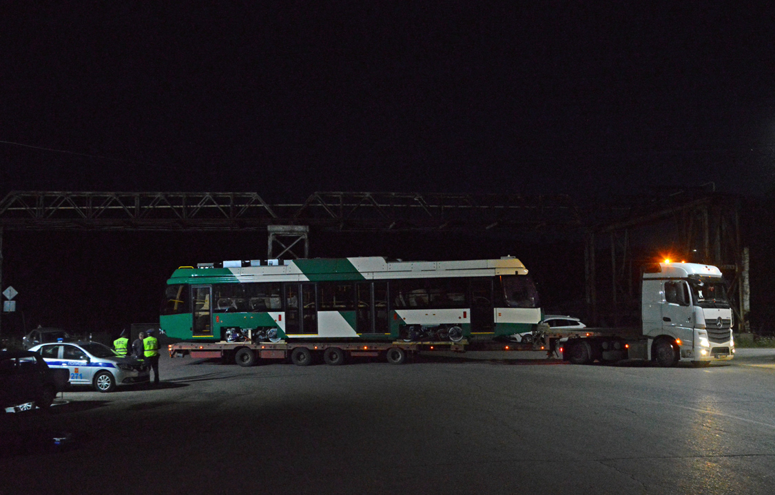 Усть-Катав — Трамвайные вагоны для Челябинска