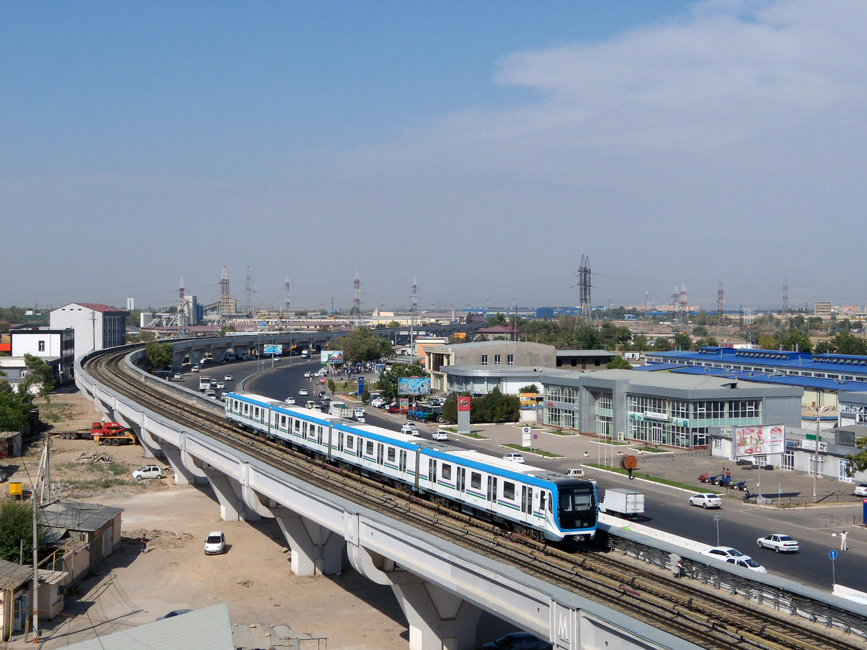 Метро ташкента 2024. Метро Узбекистана. 81-765.5 Ташкент. Вагон метро Ташкент 765. Метрополитен Ташкента.