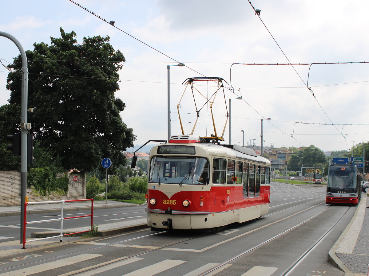 Prag, Tatra T3R.PLF Nr. 8285