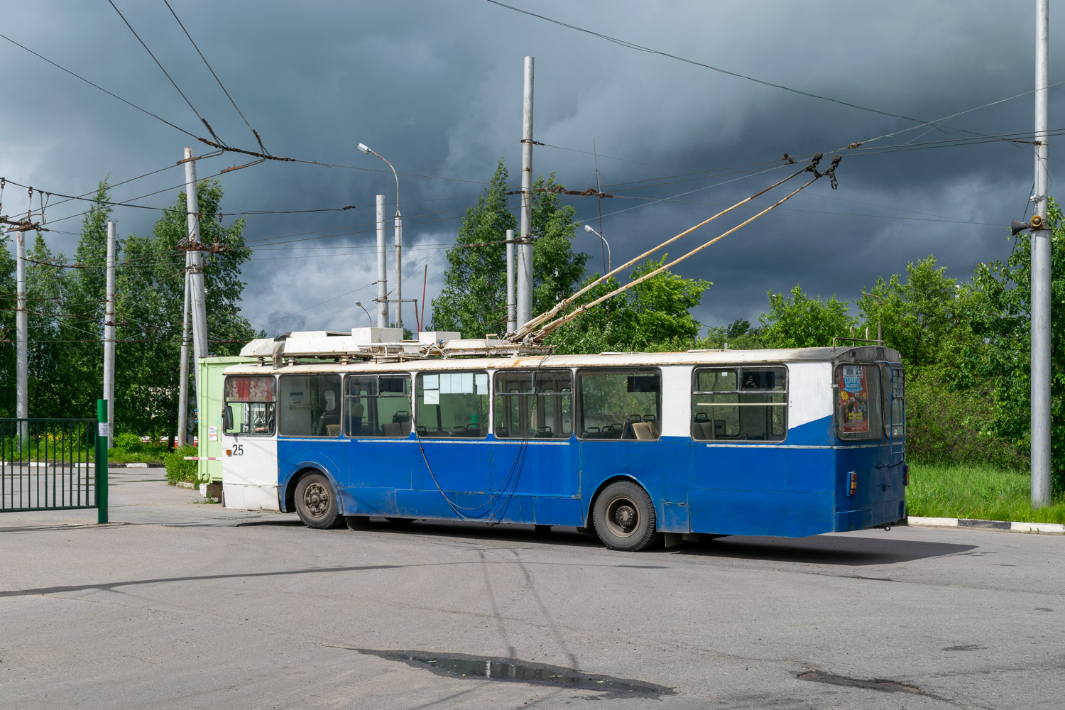 Великий Новгород, ЗиУ-682 КР Иваново № 25