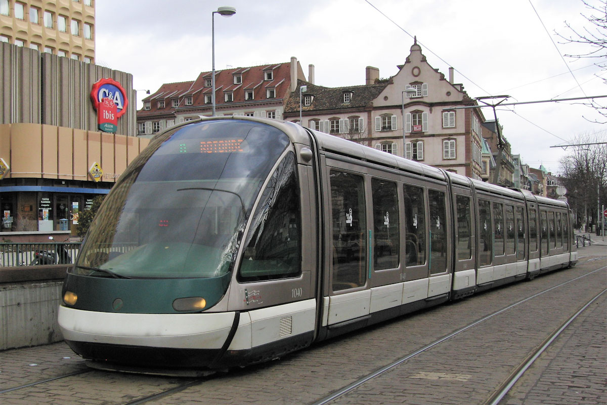 Strasbourg, Bombardier Eurotram (Flexity Outlook) nr. 1040