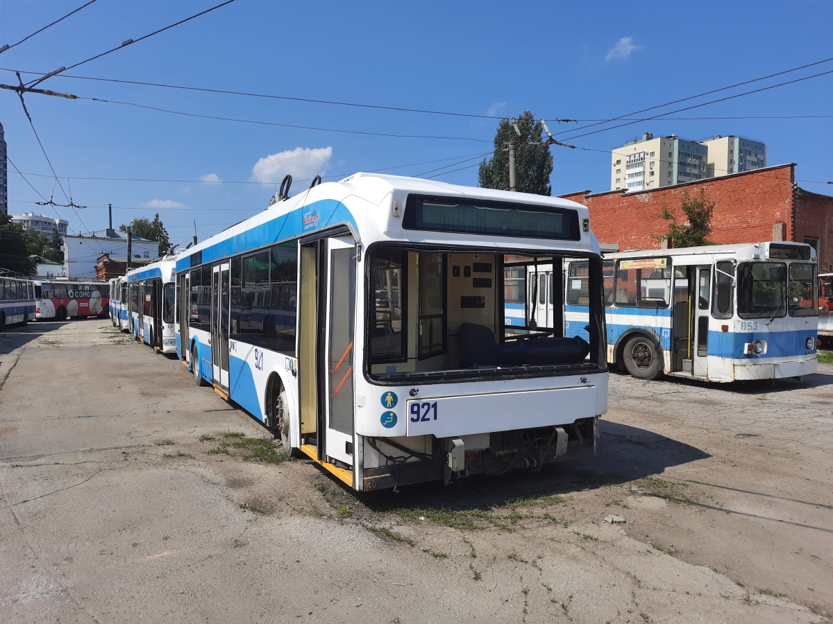 Самара, Stadler 321 № 921